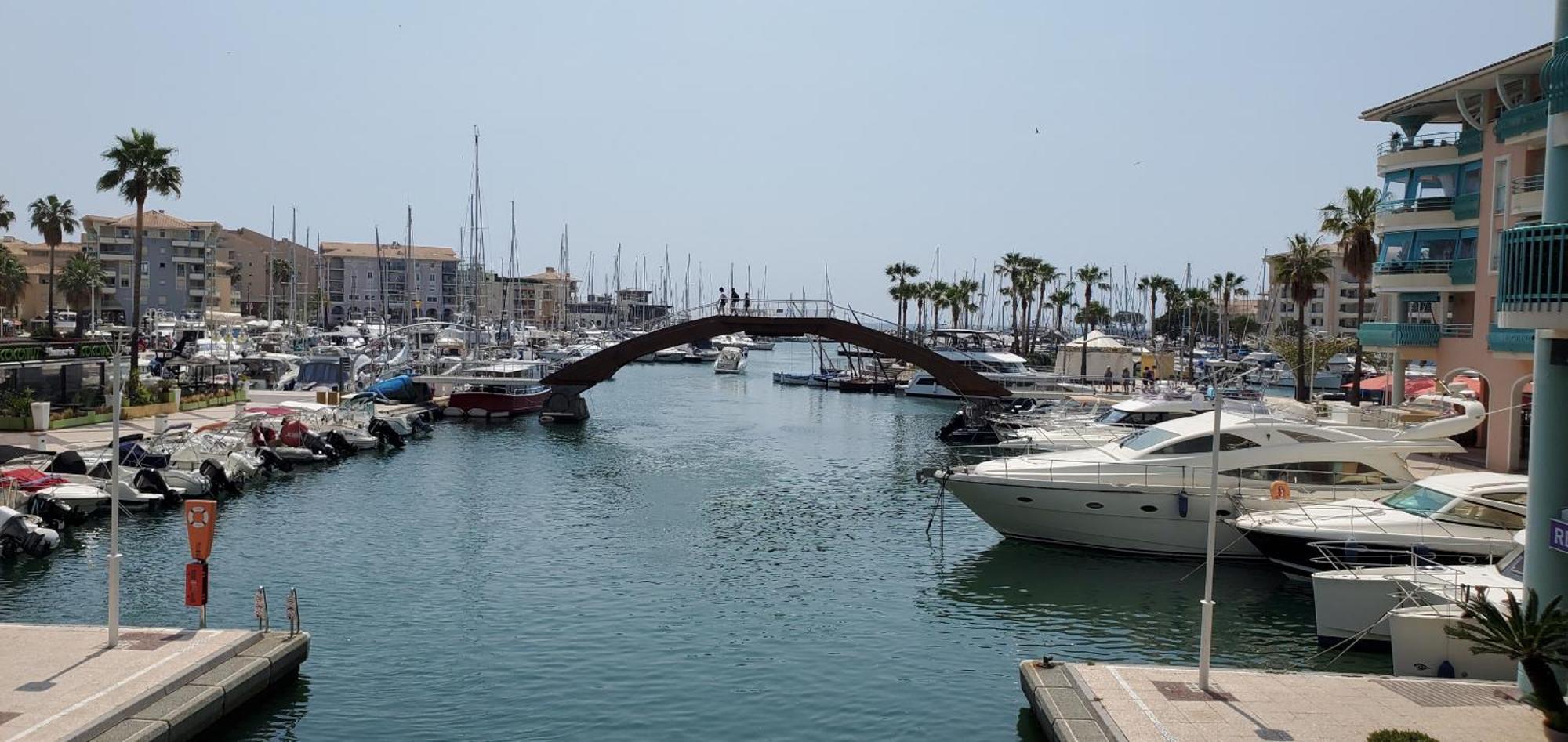 Residence Cap Hermes, Incroyable Vue Sur Le Port, Fréjus Dış mekan fotoğraf